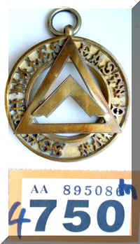 4750.jpg (364517 bytes)